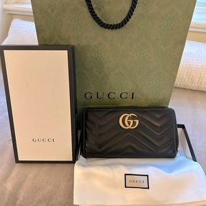 Gucci GG Marmont Zip Around Wallet